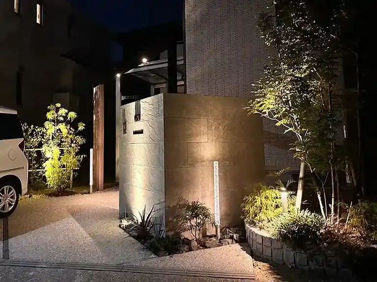 外構工事ライトアップ施工事例
