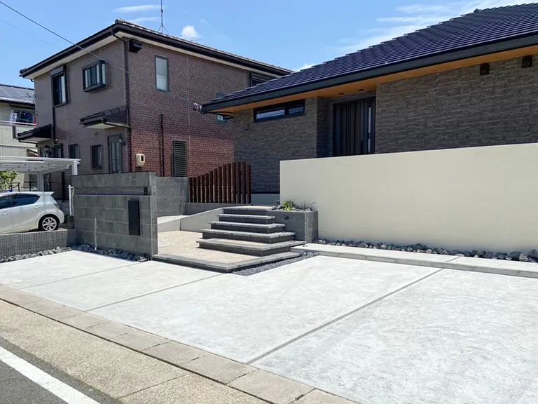 新築外構施工事例アプローチ階段