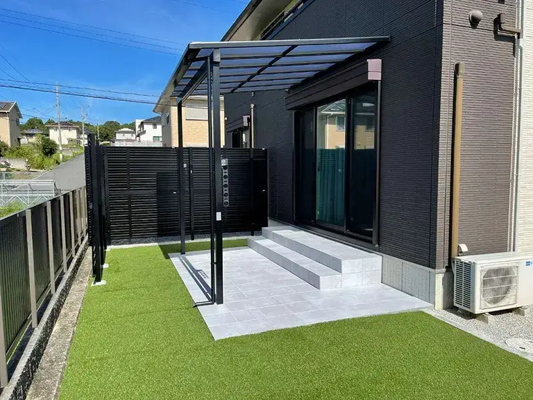 タイルデッキ&テラス屋根施工例