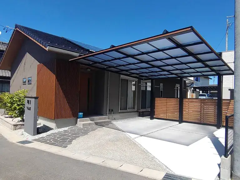 外構駐車場工事コンクリート&乱貼り&洗い出し施工例