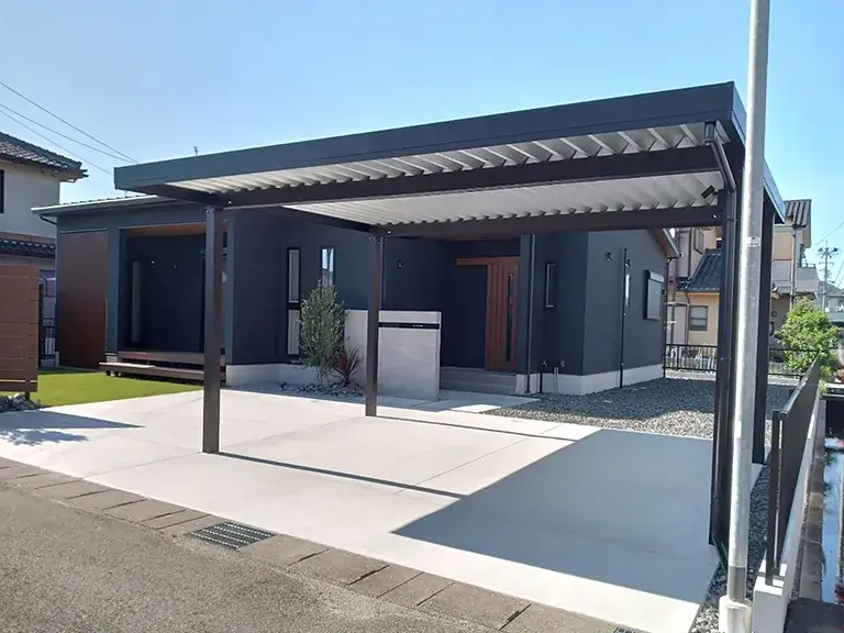 外構駐車場工事コンクリート&折半カーポート施工例