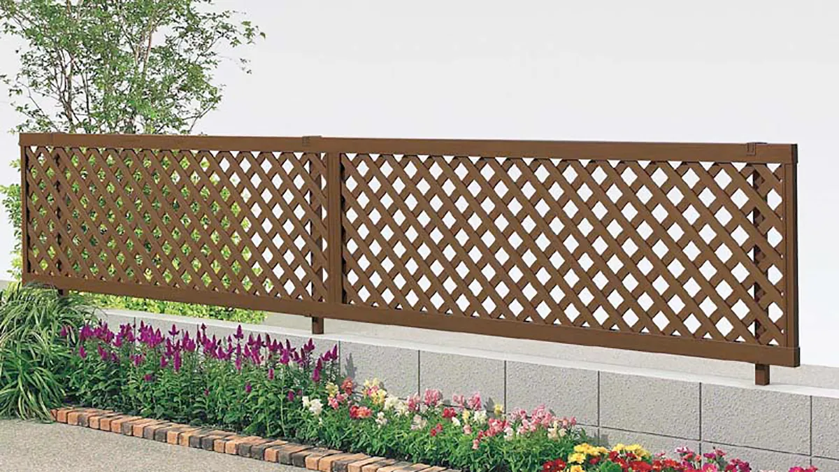 木樹脂フェンス