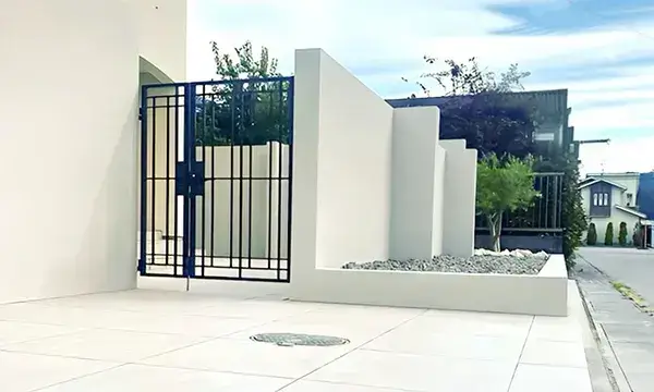 ガーテリアクローズド外構施工例