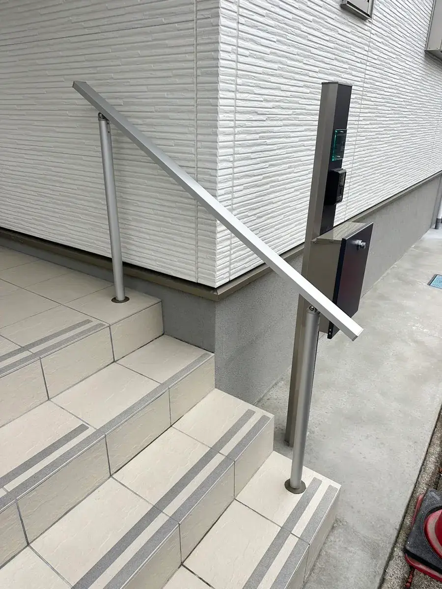 ガーテリア手すり工事施工例