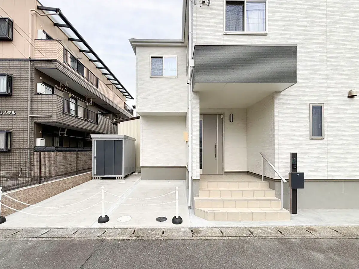 ガーテリア雑草対策コンクリート工事施工例