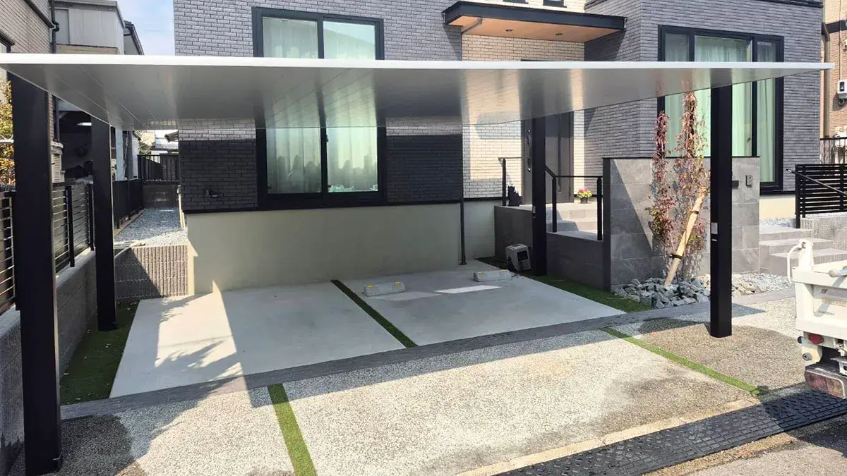 リクシルカーポートSC2台用設置工事施工例