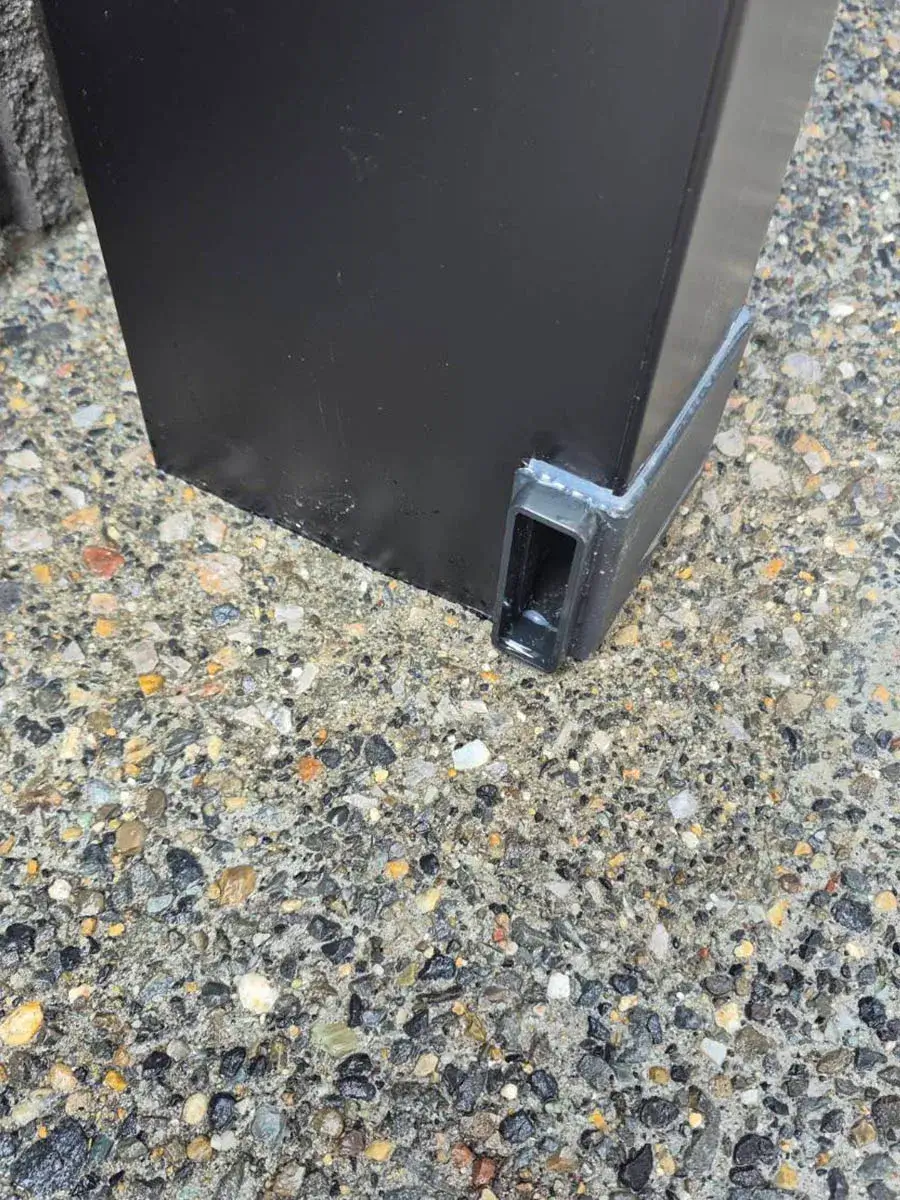 リクシルカーポートSC柱部分施工例