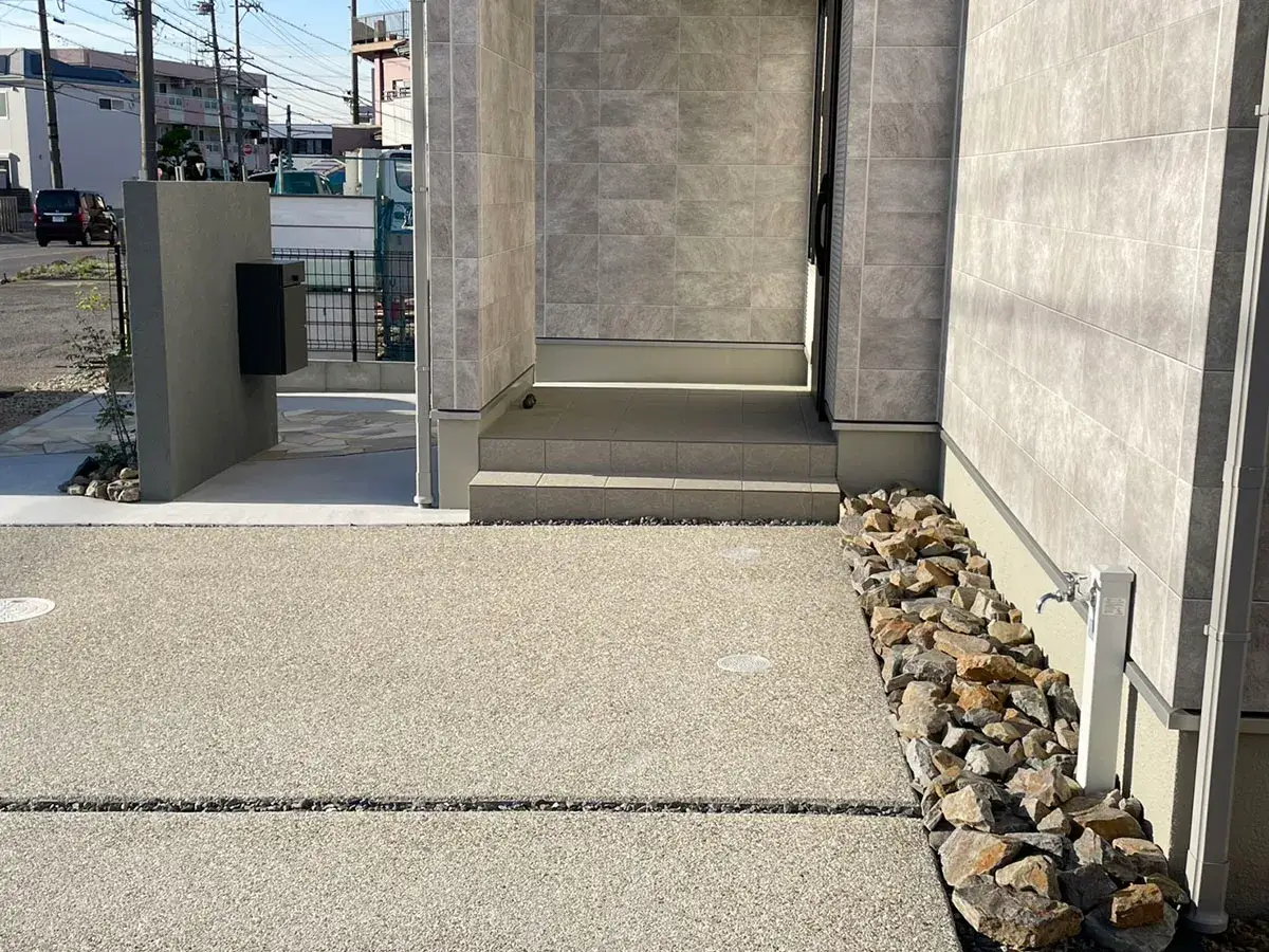 新築外構洗い出し駐車場施工例