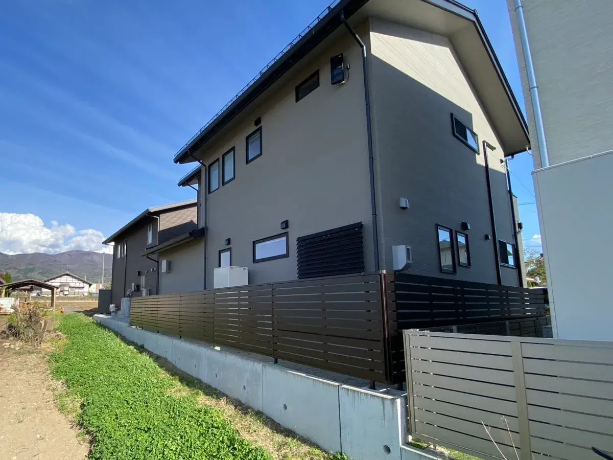 境界フェンス工事施工例