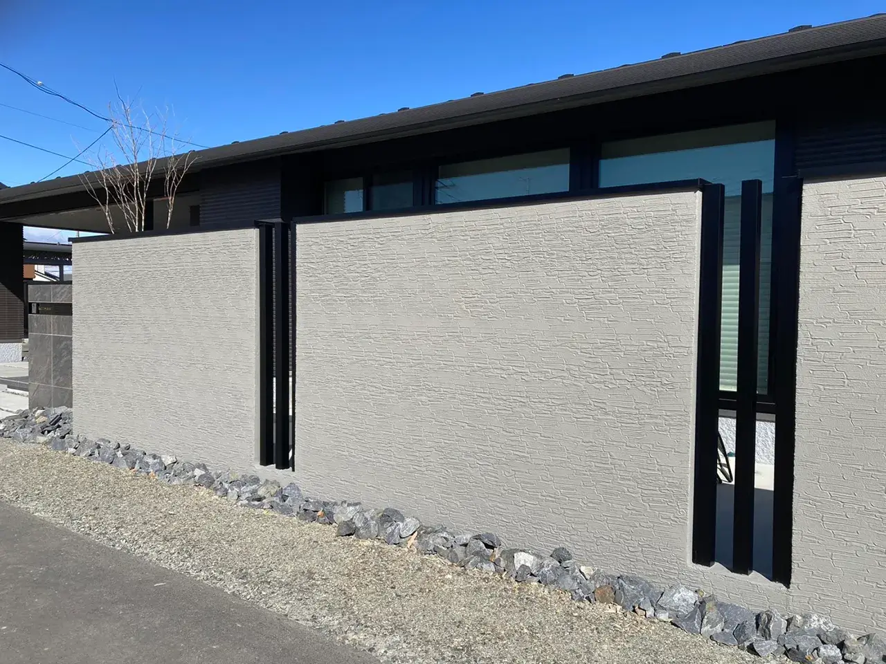 ガーテリア新築外構目隠し塀施工例