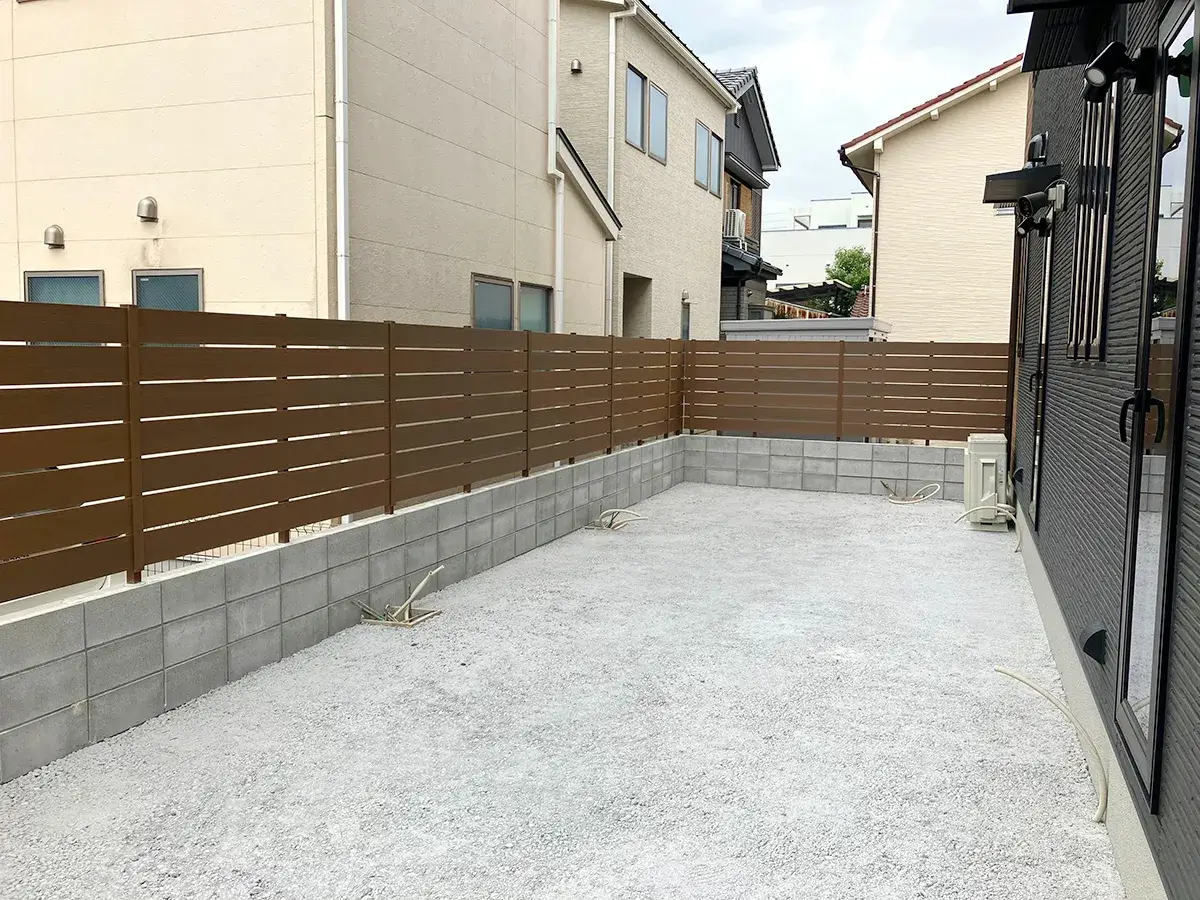 ガーテリア目隠しフェンス工事施工例