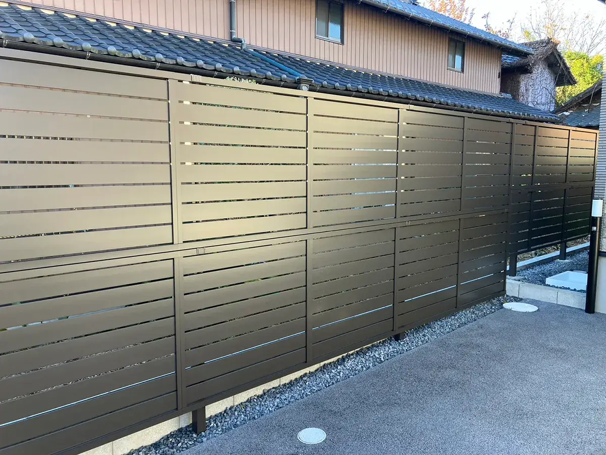 ガーテリア目隠しフェンス工事施工例