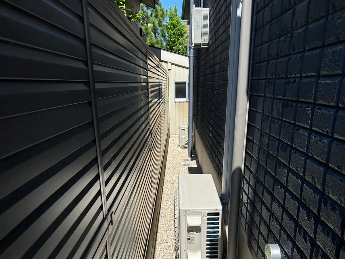 ガーテリア隣地フェンス施工例