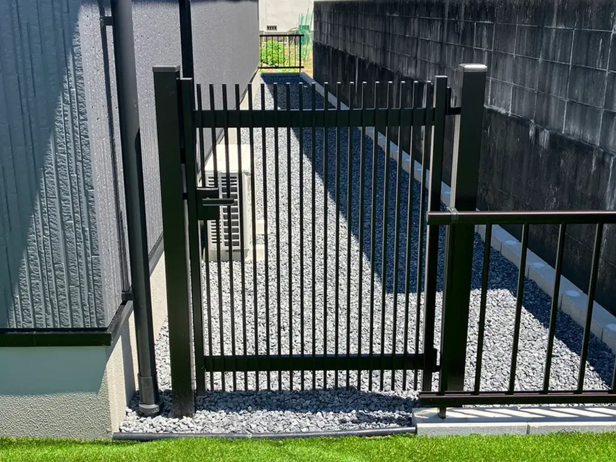 ガーテリア防犯門扉施工例