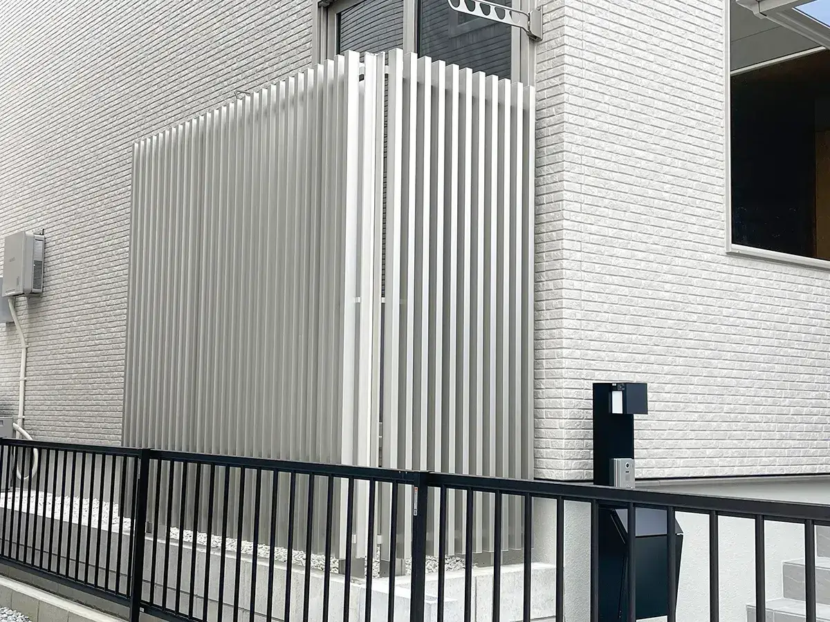 ガーテリア目隠しフェンス施工例