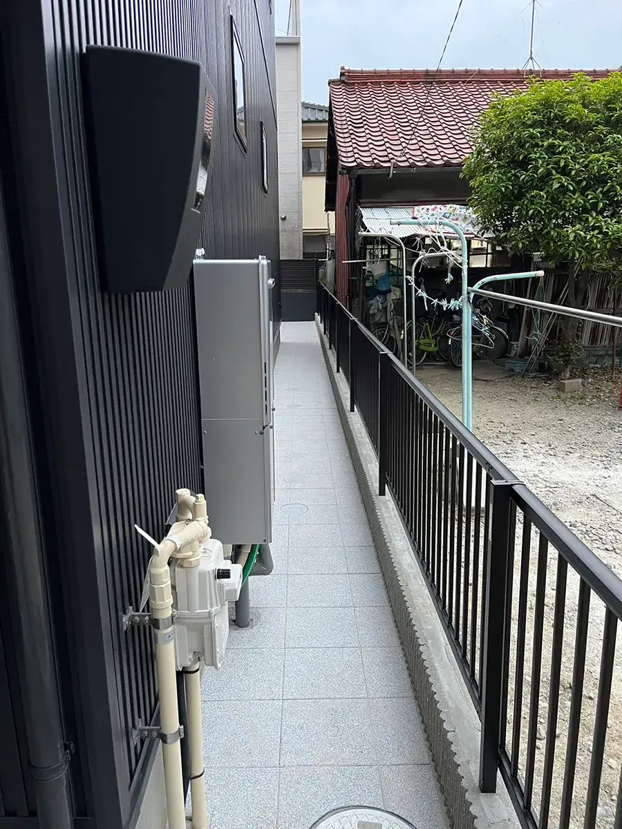 ガーテリア境界フェンス工事施工例