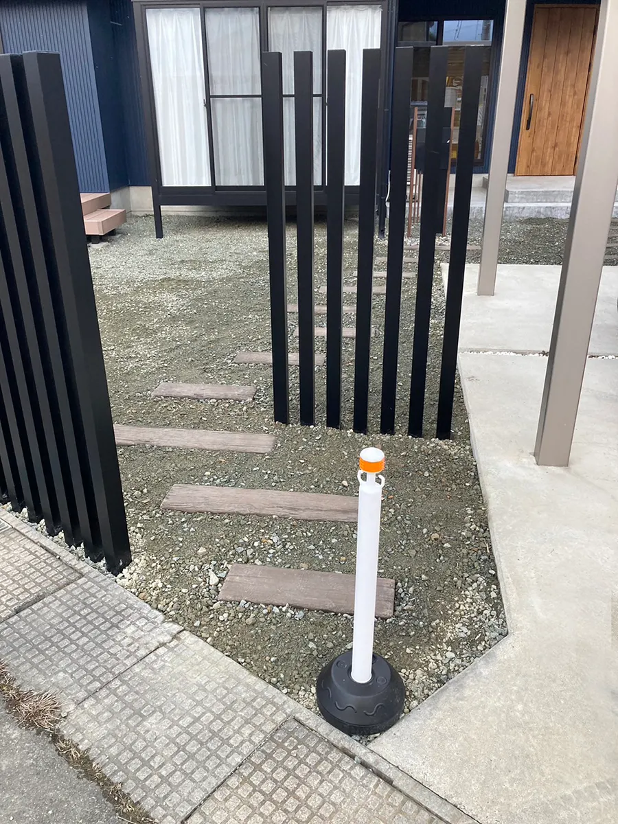 ガーテリア枕木材設置工事施工例