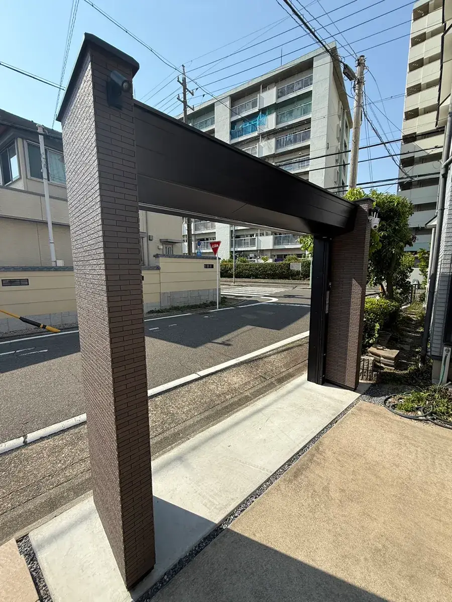 外構リフォーム駐車場シャッターゲート工事施工例