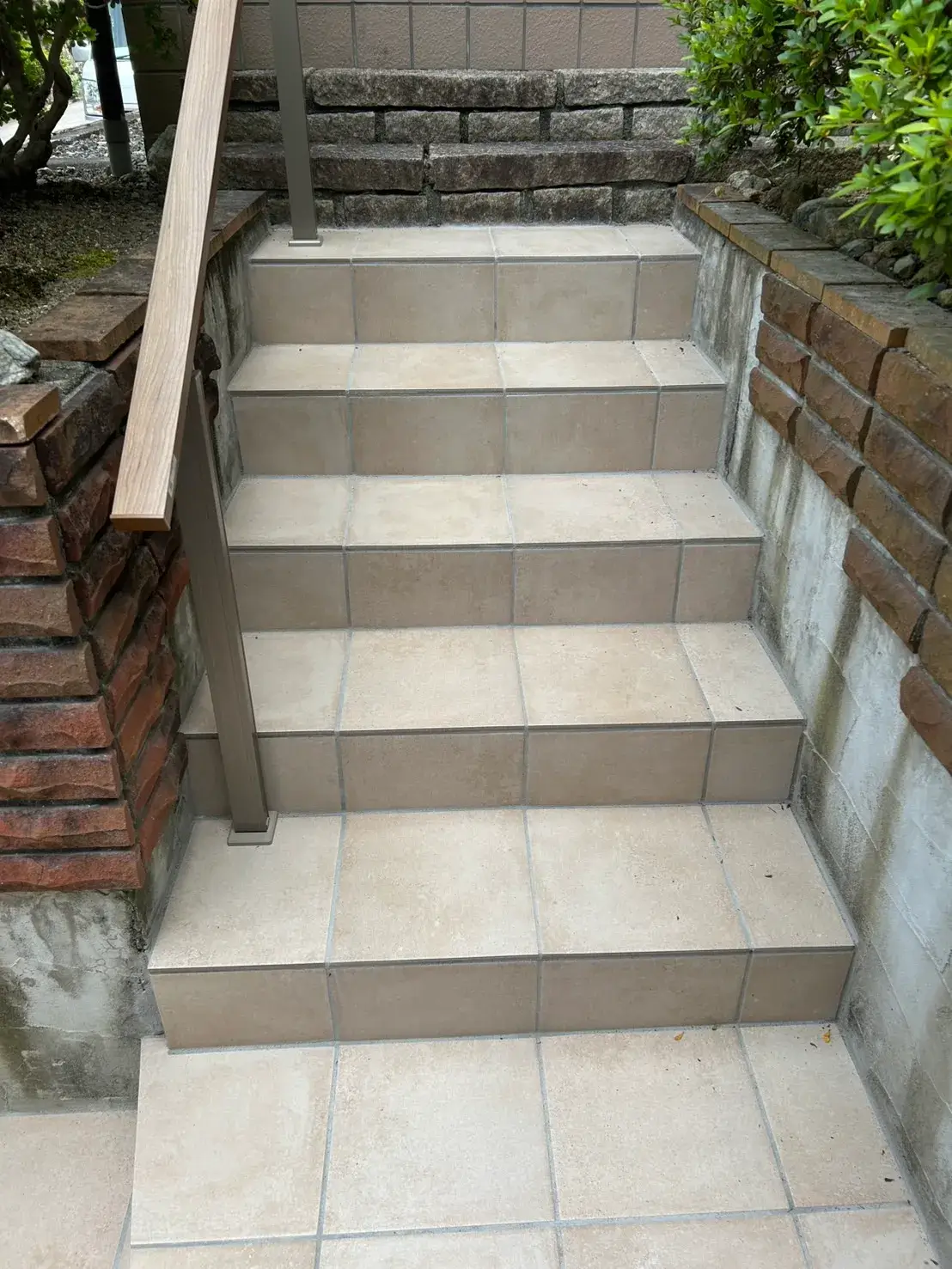 アプローチ階段リフォーム工事施工例