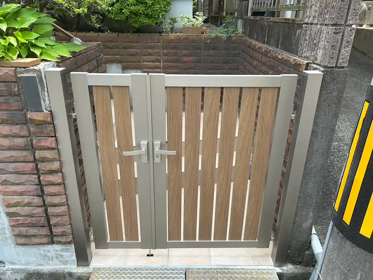 門扉リフォーム工事施工例