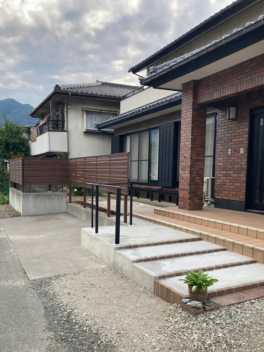 玄関まわり外構リフォーム工事施工例