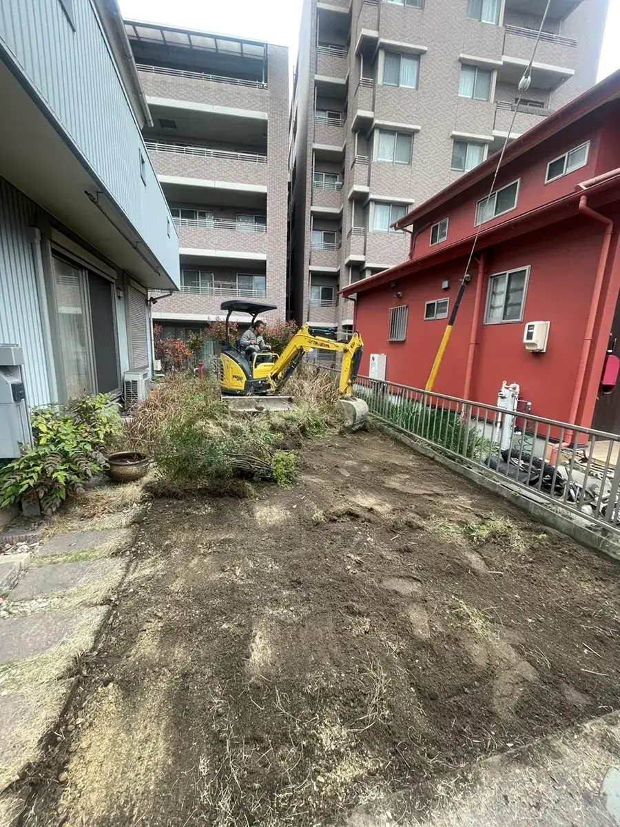駐車場リフォーム工事施工前
