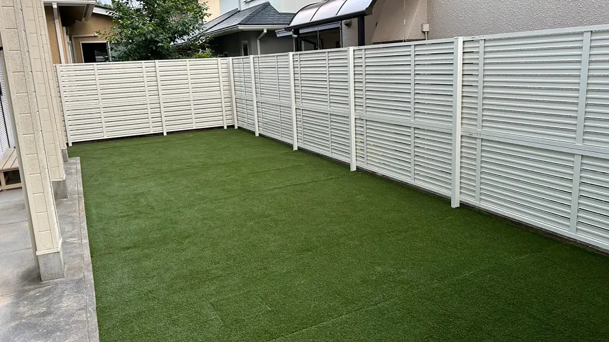 庭リフォーム人工芝＆フェンス工事施工例