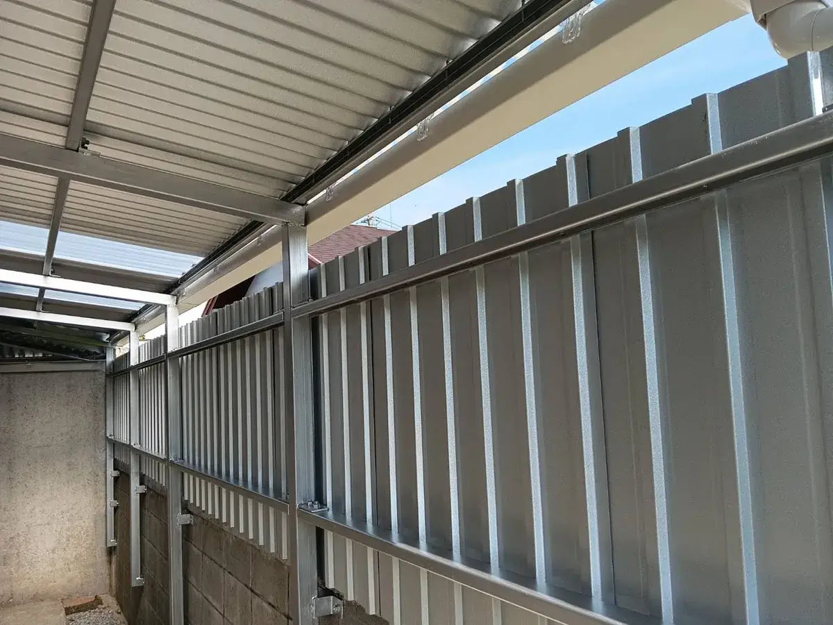 ガーテリア台風対応テラス屋根工事施工例