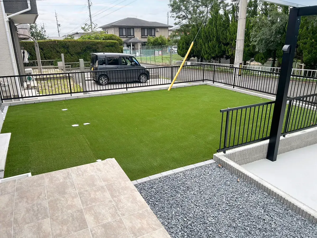ガーテリアタイルデッキ＆人工芝施工例