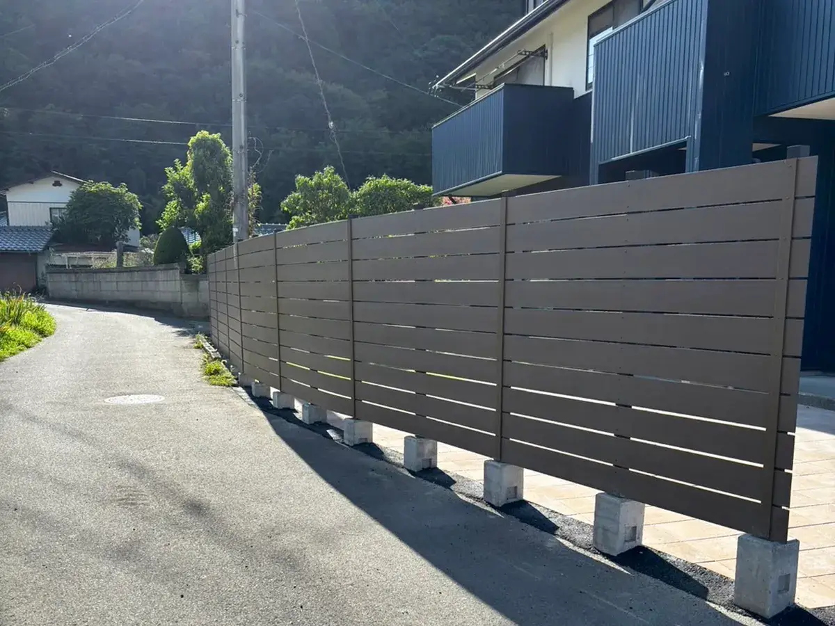 ガーテリア目隠しフェンス工事施工例
