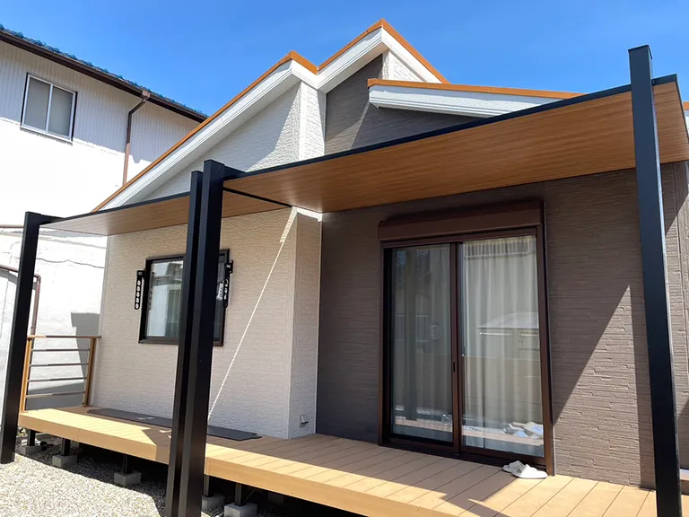 ウッドデッキ部分へのテラスSC施工例