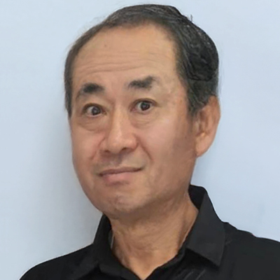 坂戸市坂戸店店長