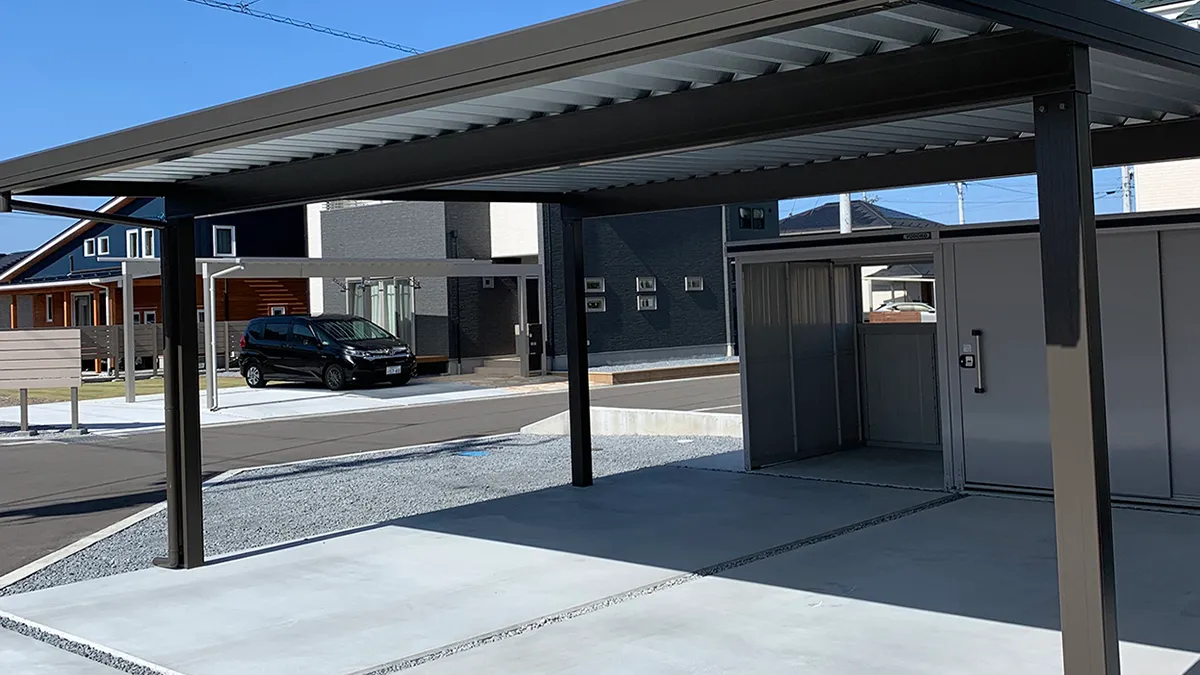 ガーテリア積雪対応の折半カーポート施工例