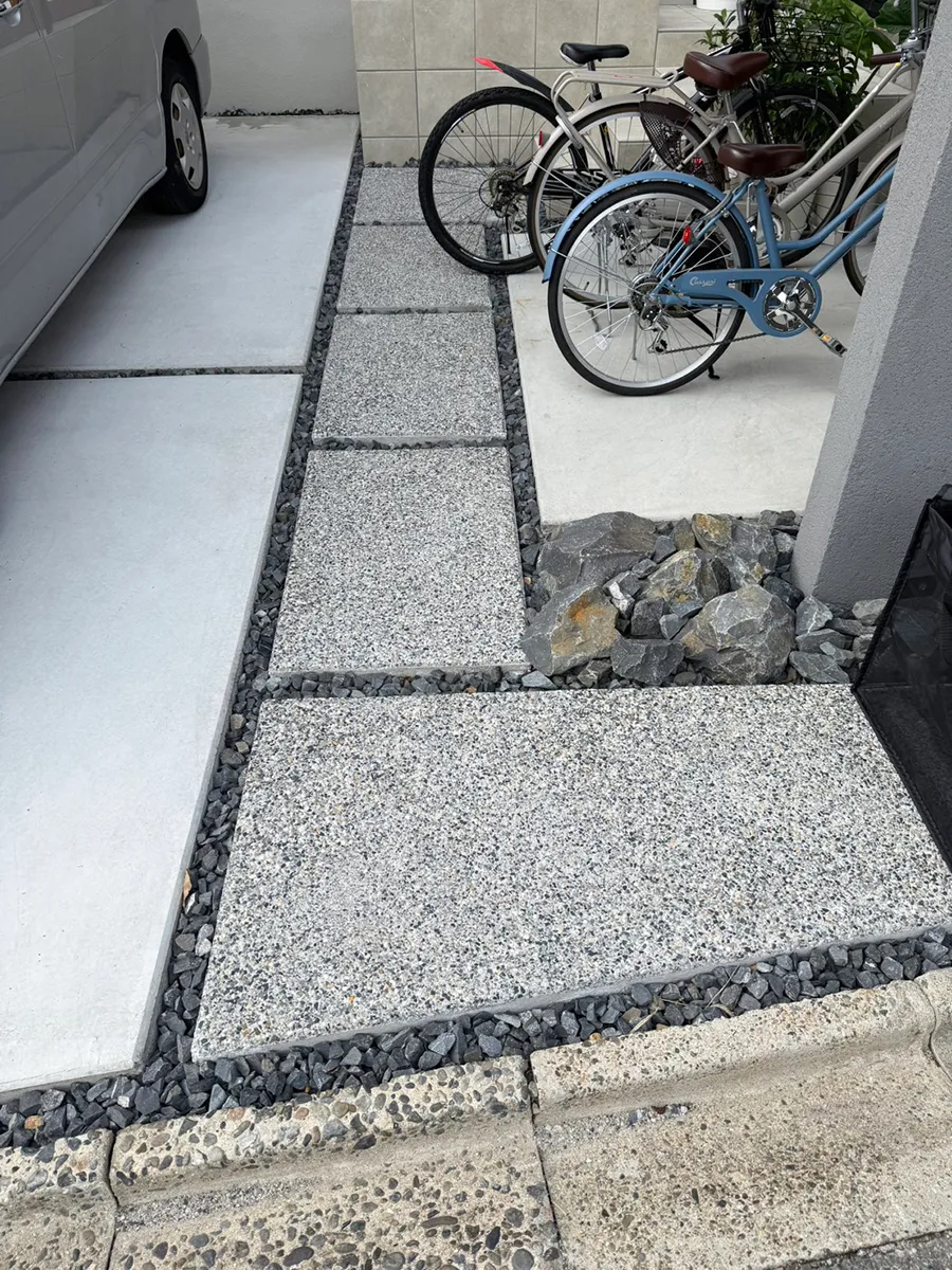 ガーテリア玄関アプローチ洗い出し施工例