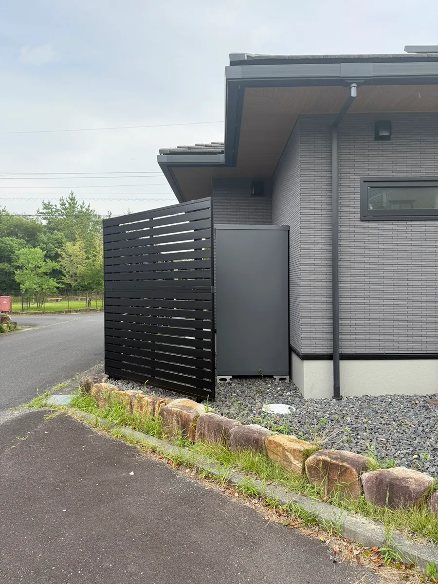 目隠しフェンス新設施工例