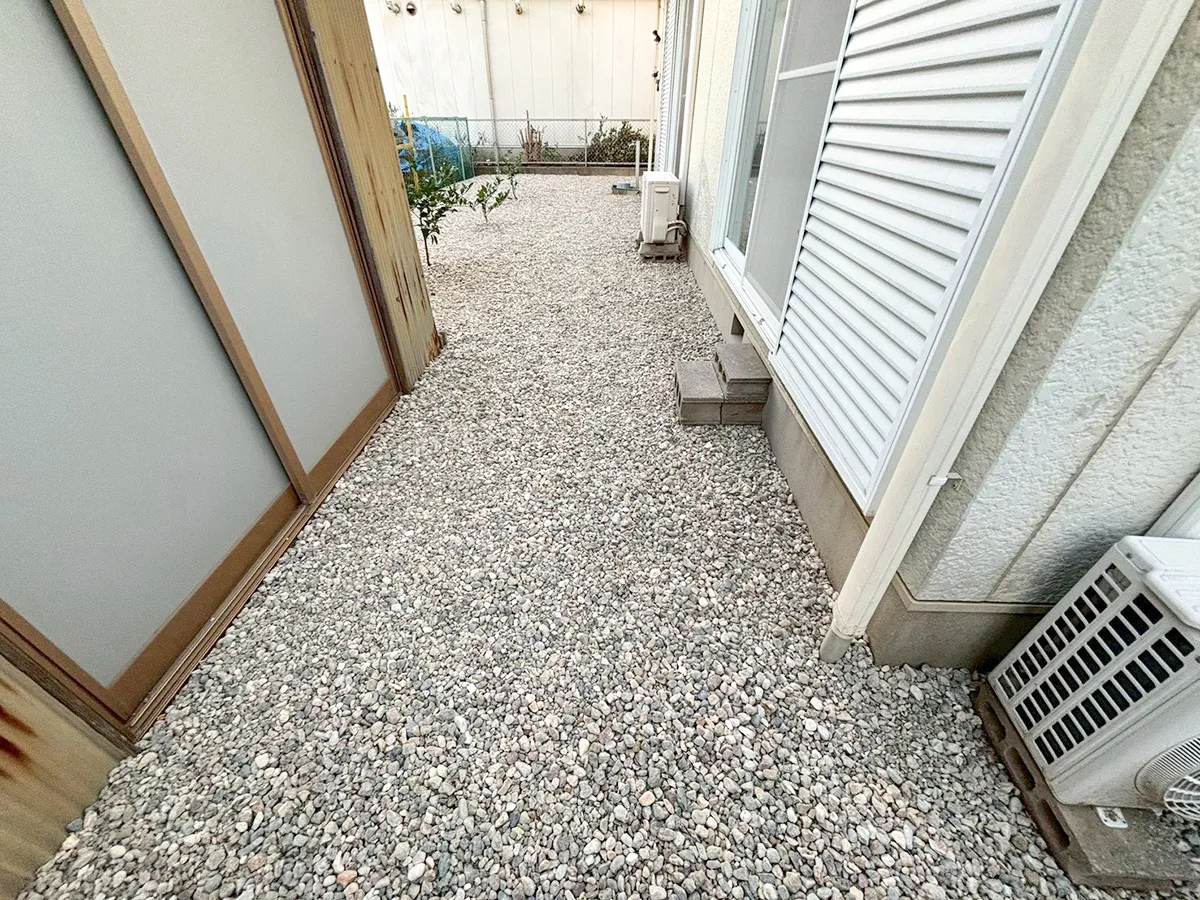 外構砂利敷き施工例
