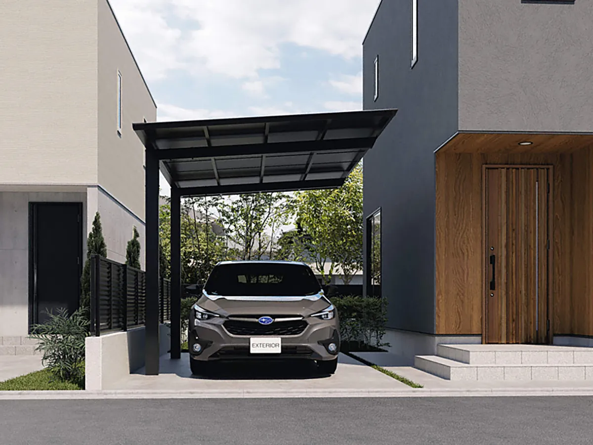 ブラックポリカカーポート:三協アルミ/セルフィ施工例